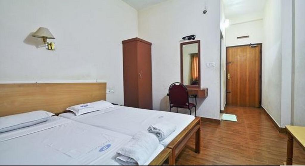 Hotel Srinivas Kochi Exterior foto